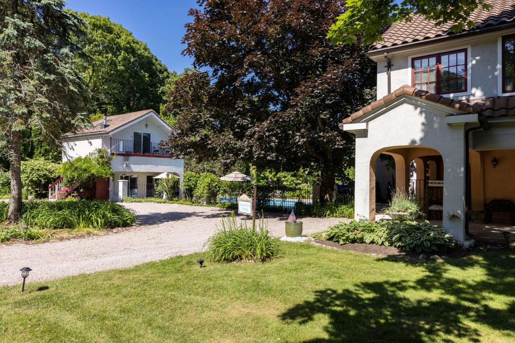 The Villa Bed And Breakfast Westerly Exteriör bild
