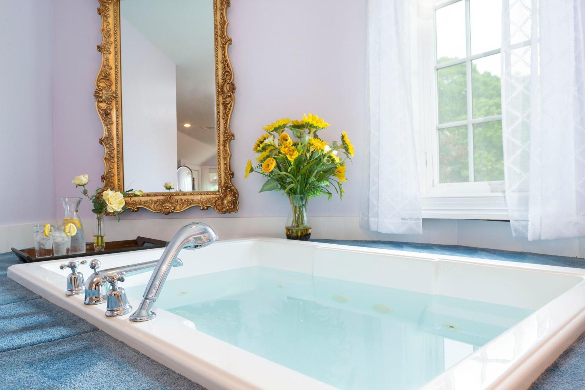 The Villa Bed And Breakfast Westerly Exteriör bild